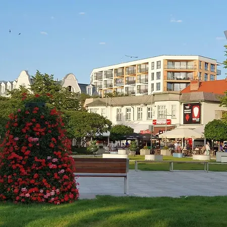 Apartament Romantyczny 200 M Od Plaży Międzyzdroje
